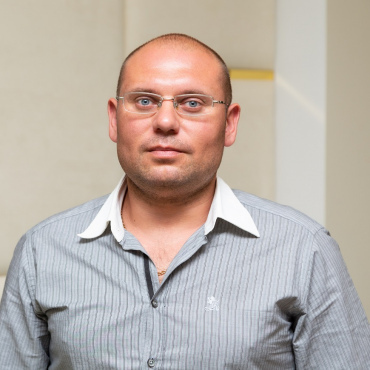 Газир-Базан Роман Савович